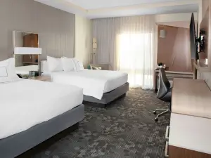 คอร์ทยาร์ดบายแมริออท เซนต์หลุยส์ เทศมณฑลเวสต์