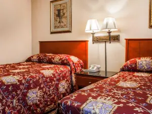 Rodeway Inn