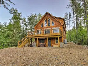 Dream Log Cabin in Bethel with Private Deck!