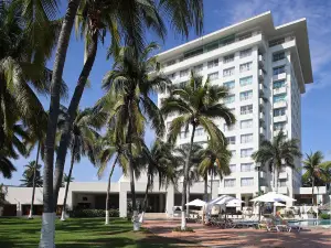 Emporio Ixtapa - with Optional All Inclusive