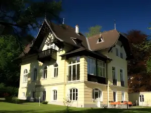 Villa Nova - Hotel Garni