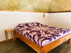 Bungalow Tiarii, Avec accès Direct à Une Plage privée