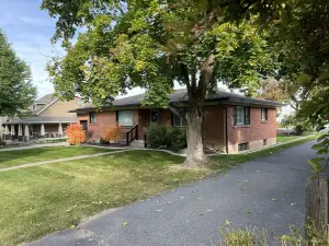 Rustic Abode Entire Home- Near Logan