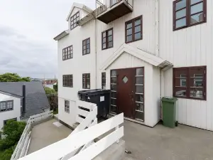 Marina View - 3 Bedroom Apartment - Central Tórshavn