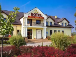 Hotel Cztery Pory Roku