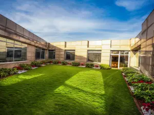 Hilton Bangalore Embassy GolfLinks