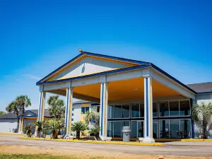 Super 8 by Wyndham Biloxi