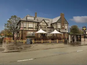 Fairway Inn