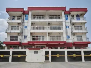 ลักซ์ เกสต์ เฮาส์