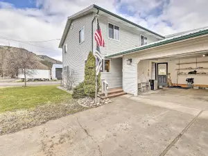 Kooskia Sanctuary w/ Patio, Fire Pit & Grill!