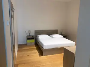 特拉布奧納客房
