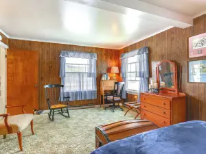 Canandaigua Lakefront Gem w/ Dock & Boat Slip