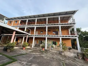Black Pearl Inn