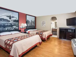 Motel 6 Pasadena, CA – Old Town Pasadena Area