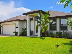 Beautiful and Relaxing Villa Near the Beach!