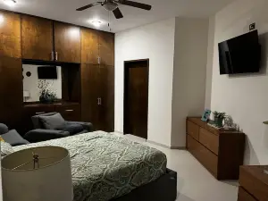 Ventana Blue Hotel