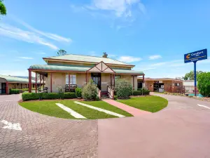 Warwick Settlers Inn
