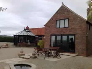 Thorpe Thewles Suites