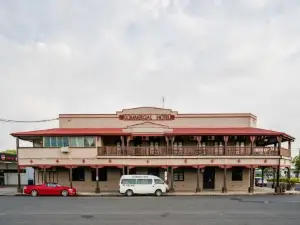 Commercial Hotel
