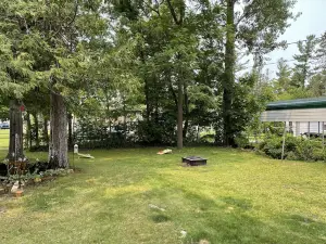 Up north retreat in the heart of Indian River! Available all seasons