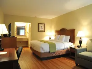 Merry Acres Inn