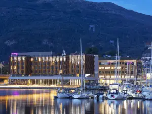 Moxy Bergen