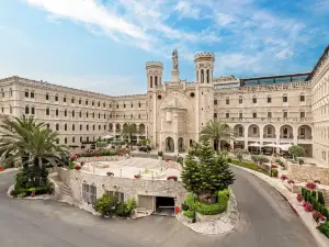 Notre Dame Center