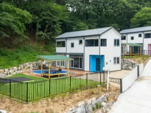 Yeoju All A Pool Villa