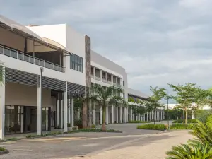 Agora Apartments
