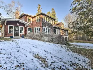 Waterfront Lake Champlain Vacation Rental!