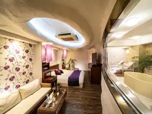 Towers Hotel - Adult Only -