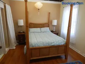 2 bed, 1 bath riverfront loft