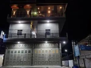 Ditha Homestay & Coffee Shop