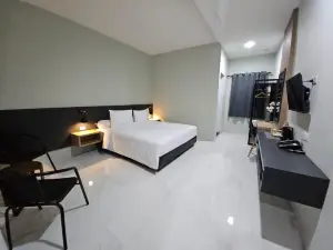 Ocean Hotel