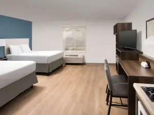 WoodSpring Suites Buford near Mall of Georgia-Lake Lanier