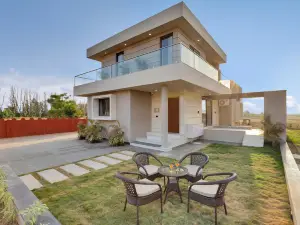 Goverdhan Greens Resort Dwarka