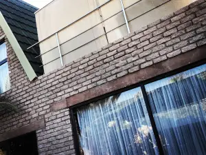 Tsumeb Backpackers & Safari