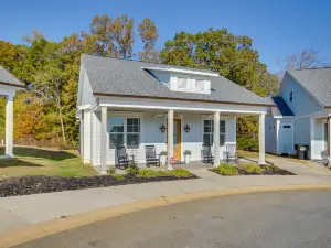 Lake Access & Boat Slip: Greenwood Cottage!