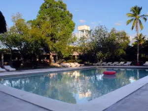 Hotel Puerta Chichen