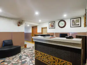 OYO 62972 Starkey Point Resort