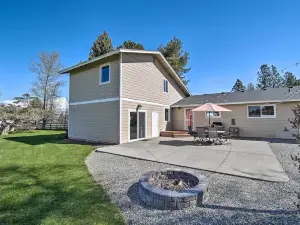 Ellensburg Home w/ Mountain Views on 3 Acres!