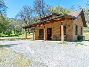 Homestead Cottages