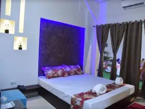 Hotel Shehnai Garden