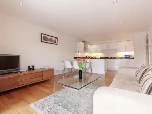 Roomspace Serviced Apartments - Marquis Court