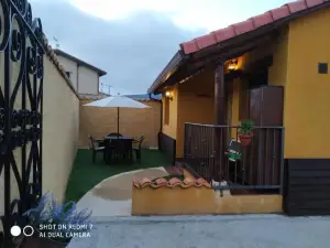 Apartamentos Rurales El Casarejo