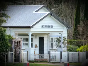 R&R COTTAGE