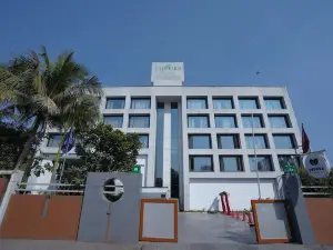 더 메트로폴 호텔
