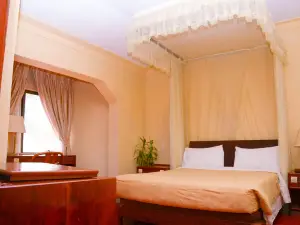 Fang Fang Suites
