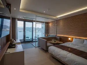Masan Tourist Hotel