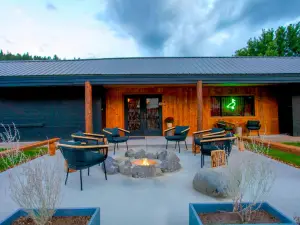 The Nightingale Motel